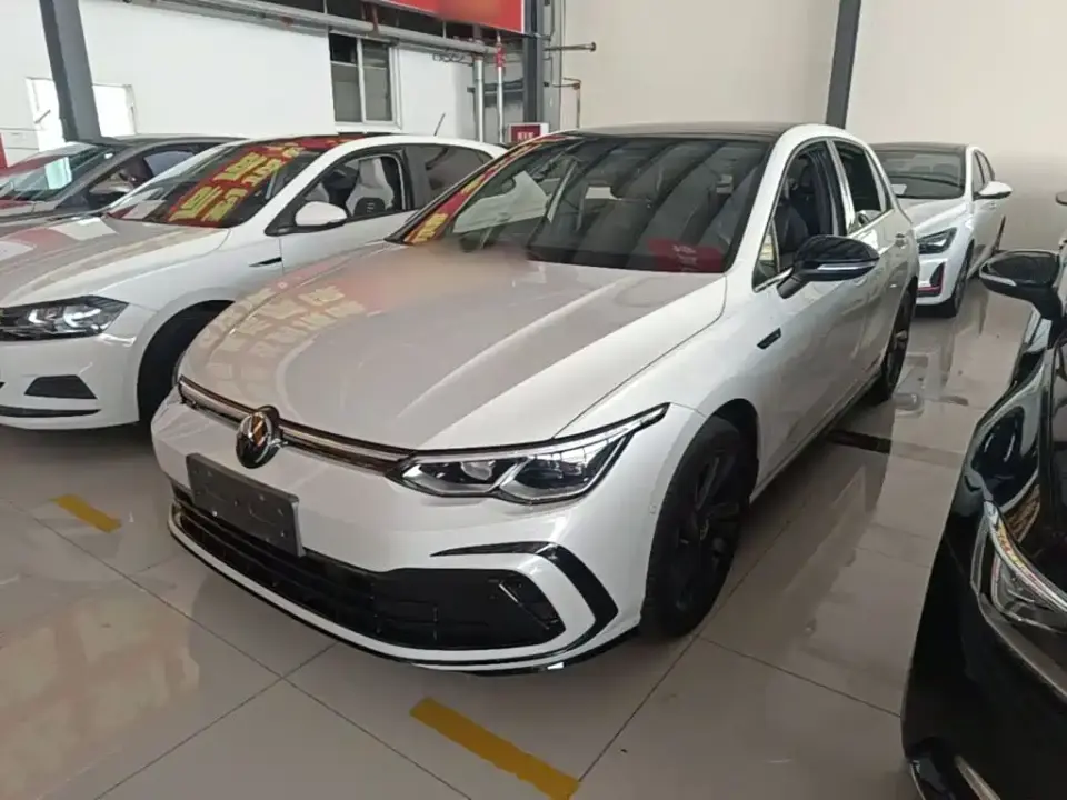 Volkswagen Golf Facelift 280TSI DSG R-Line 2024