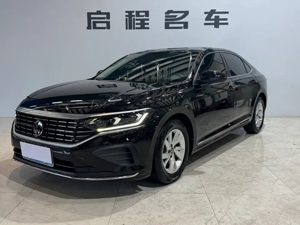 Volkswagen Passat Facelift 280TSI Business Edition 2023
