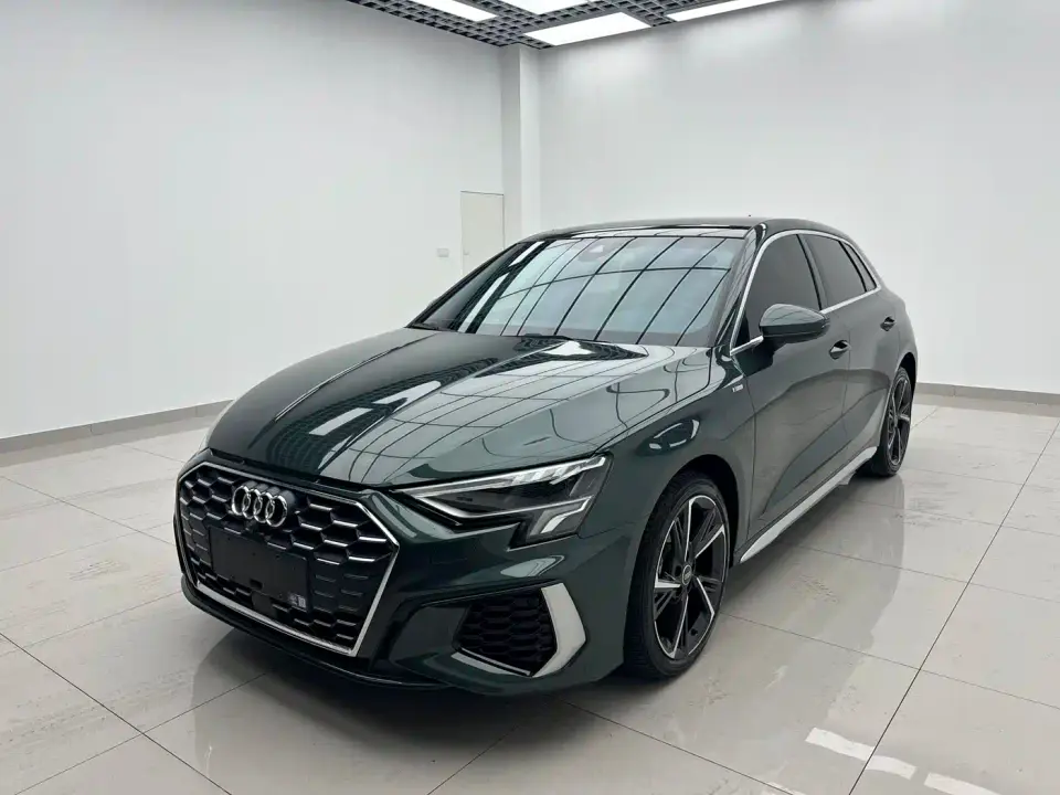 Audi A3 Facelift Sportback 35 TFSI Fashion Sport 2023