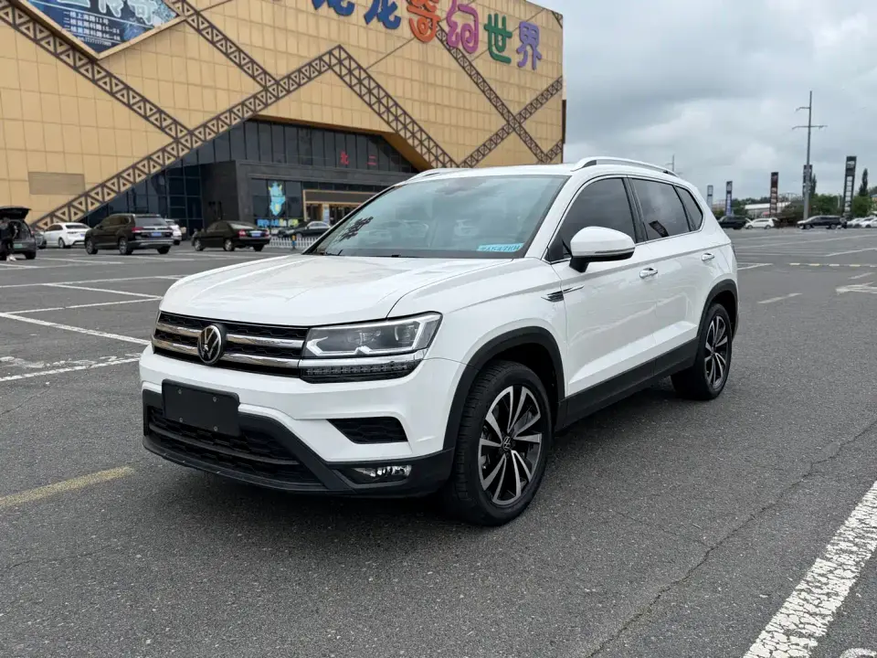 Volkswagen Tharu 280TSI FWD Luxury Edition 2022