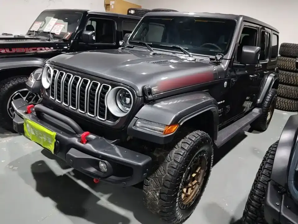 Jeep Wrangler Model 2.0T Sahara Four-Door Version 2024