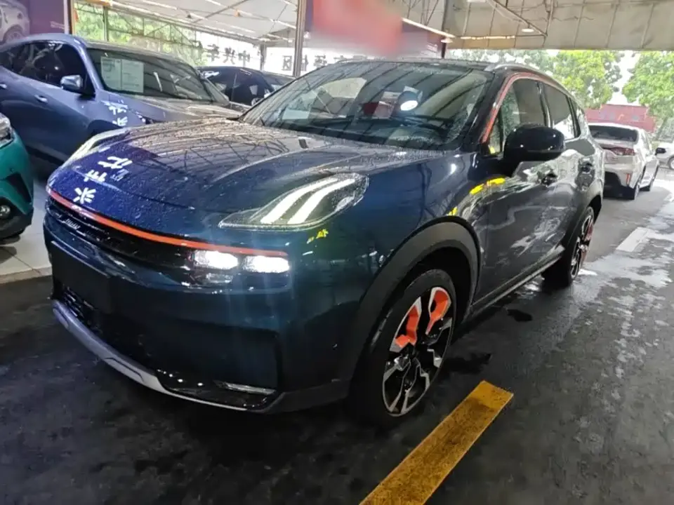 Lynk & Co 06 1.5T Halo 2021