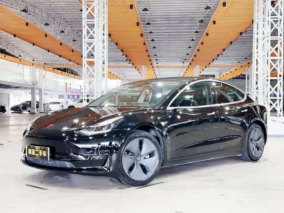 Tesla Model 3 Standard Range Rear-Wheel Drive Upgrade 2020