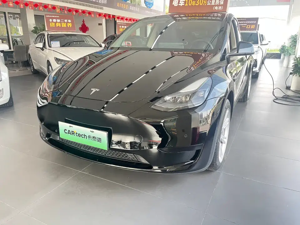 Tesla Model Y Facelift Rear-Wheel Drive Version 2023