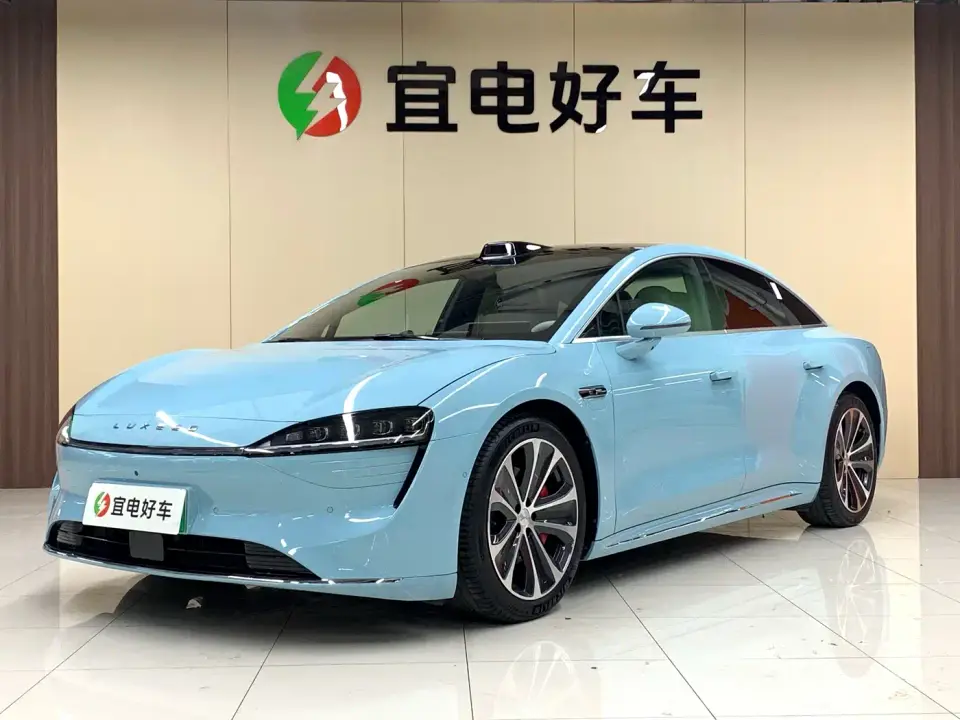 Zhijie S7 Model 785km Ultra 2025