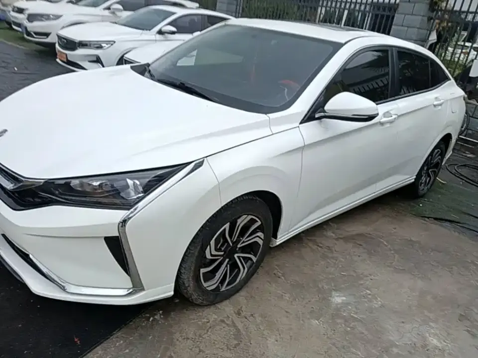 Dongfeng Aeolus Yixuan 230T Auto Pursuit Edition 2022
