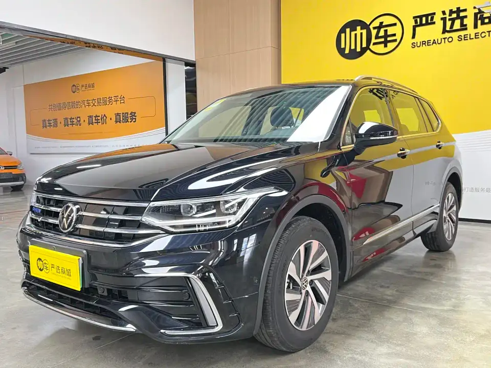 Volkswagen Tiguan L PHEV 430PHEV Plug-in Hybrid Premium 2026