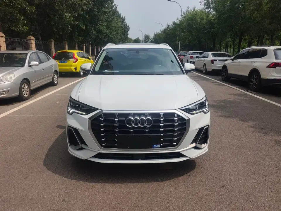 Audi Q3 35 TFSI Fashion Dynamic 2022
