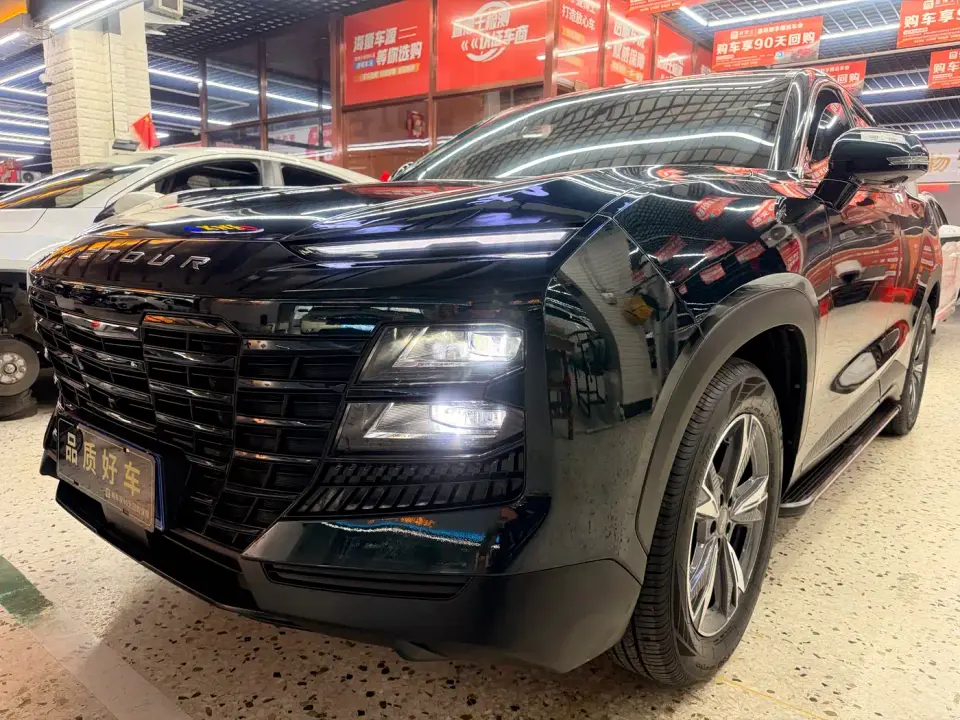 Jetour Dasheng 1.5T DCT Starlight PRO 2023
