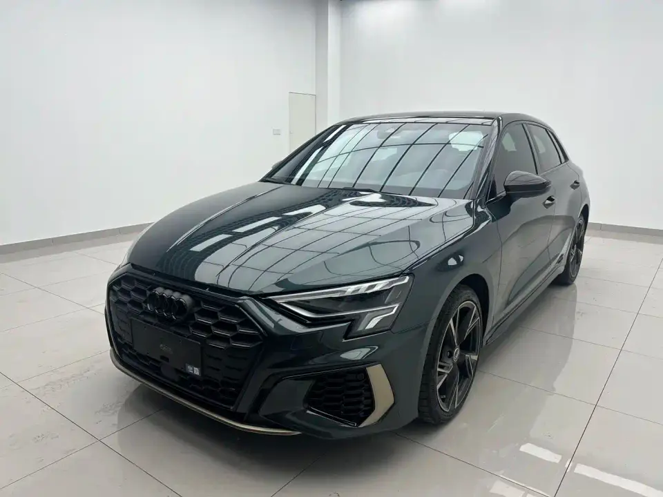 Audi A3 Model Sportback 35 TFSI RS Edition 2023