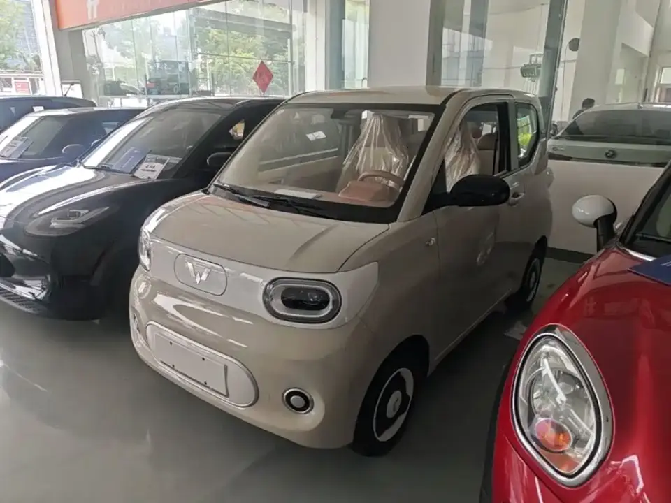 Wuling Motors Hongguang MINIEV 3rd Generation 215km Youth Edition 2026
