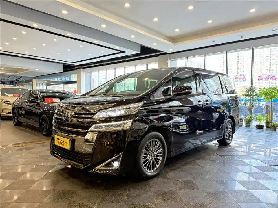 Toyota Vellfire Hybrid 2.5L HV Premium Edition 2019