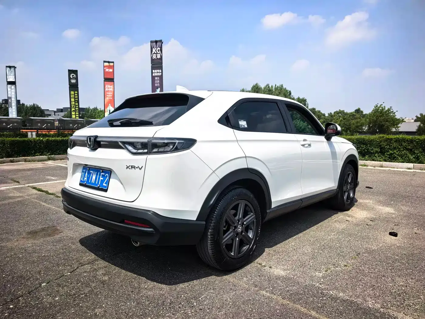 Honda XR-V Facelift 1.5L CVT Fever Edition 2024 — фото 4