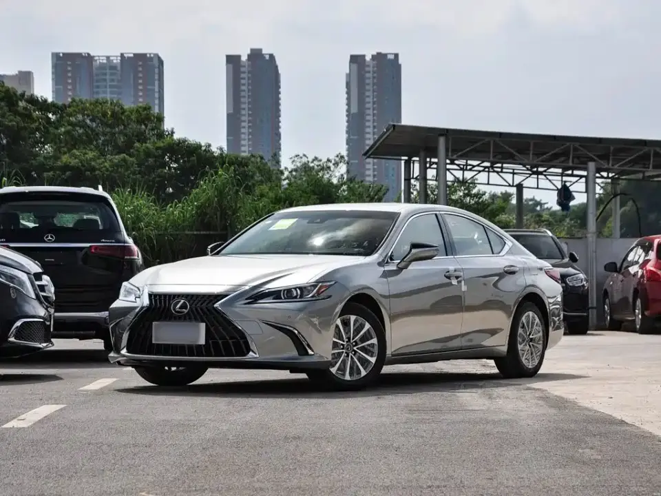 Lexus ES 260 Excellence Edition 2022
