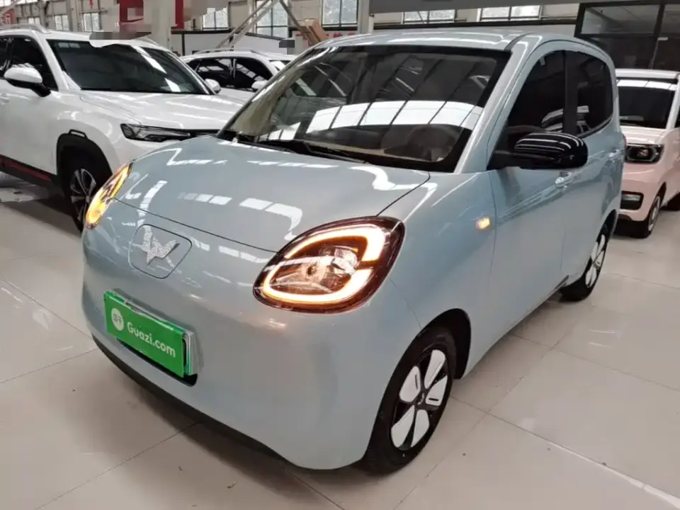 Wuling Motors Hongguang MINIEV 4-Door Advanced 2025