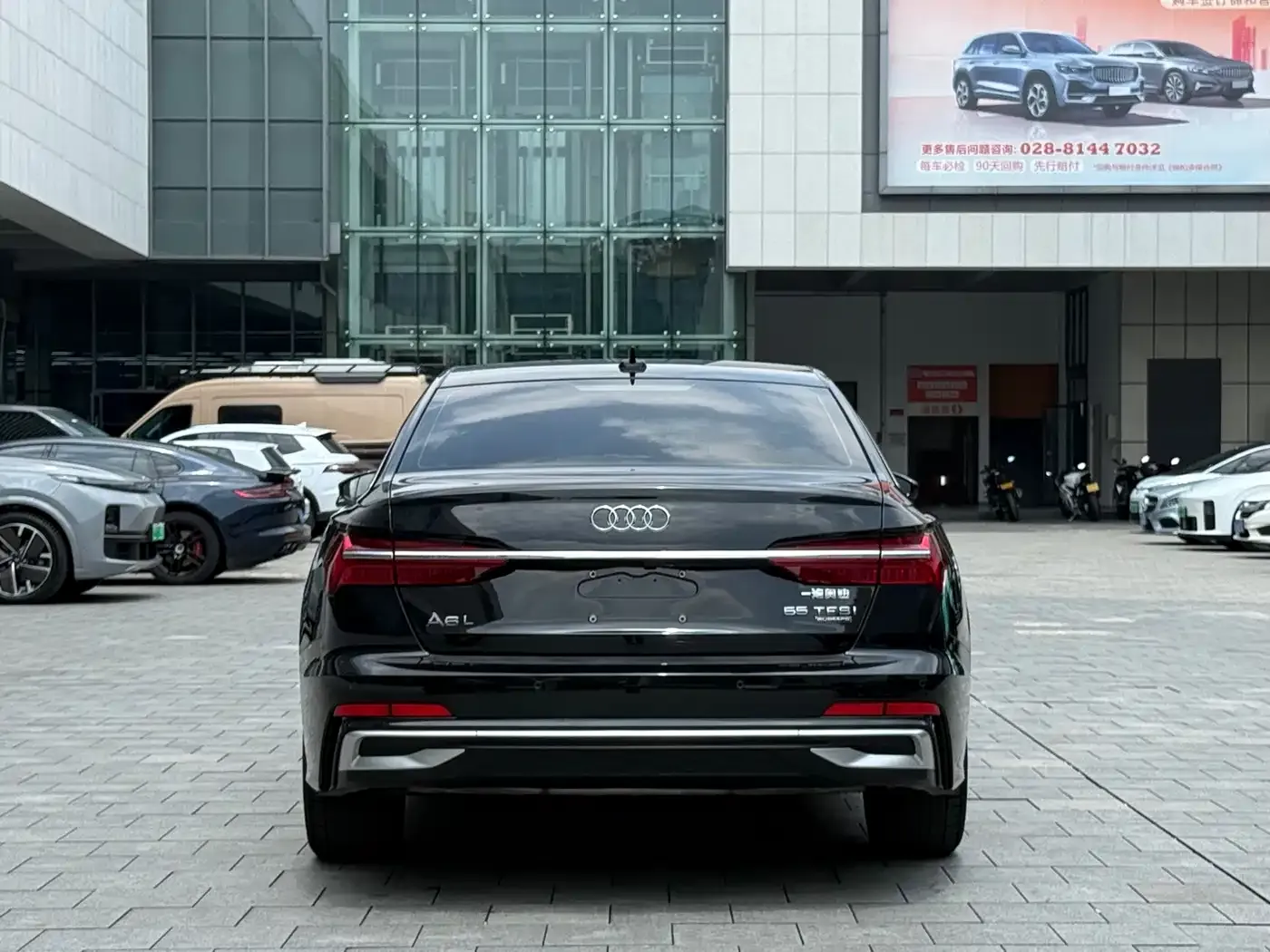 Audi A6L 55 TFSI quattro Premium Dynamic 2023 — фото 6