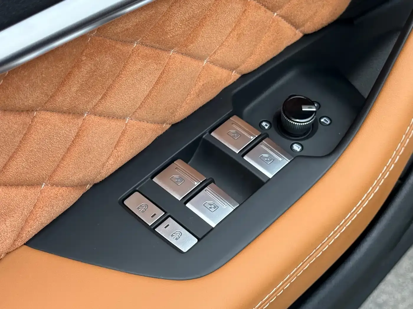 Audi A6L 55 TFSI quattro Premium Dynamic 2023 — фото 14
