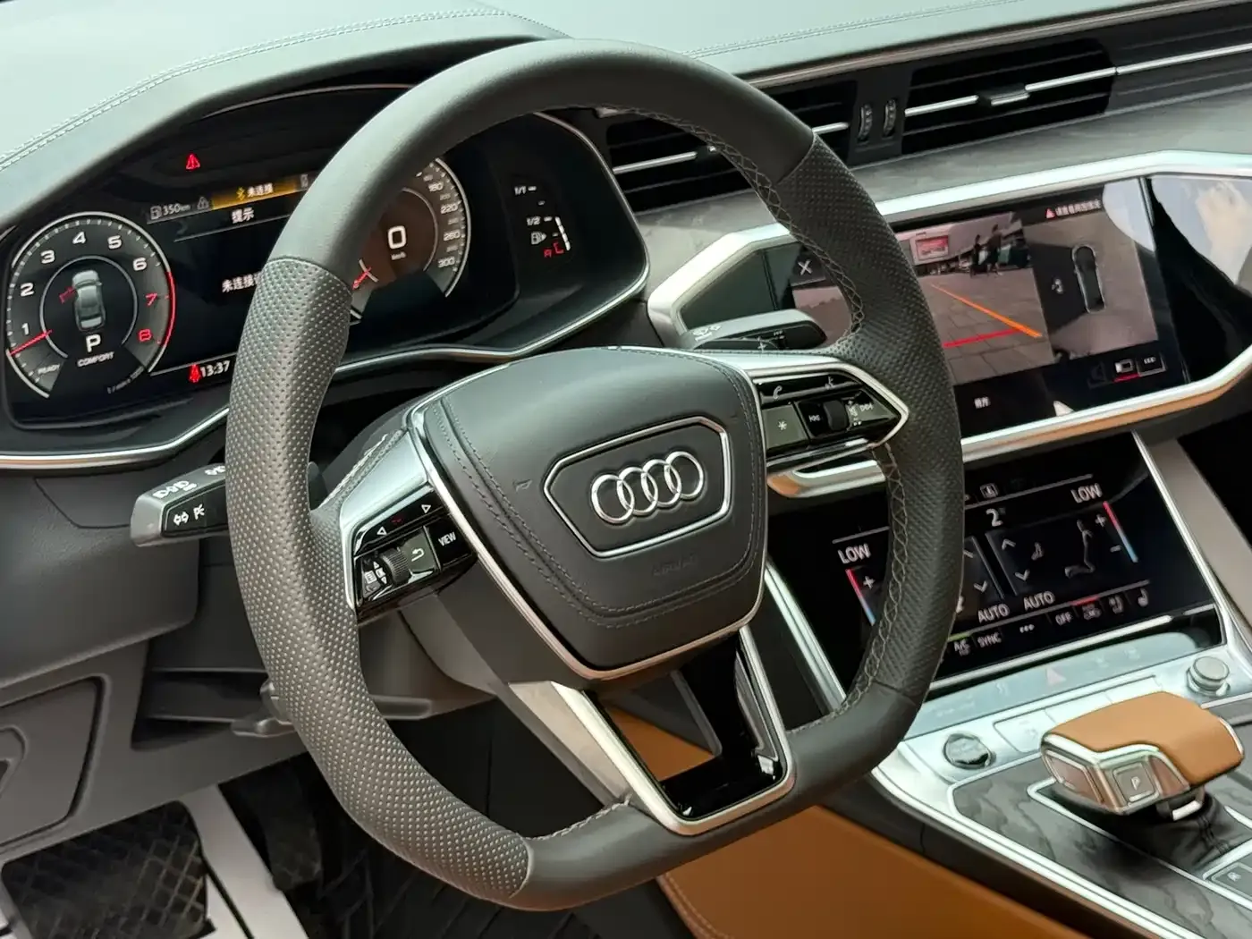 Audi A6L 55 TFSI quattro Premium Dynamic 2023 — фото 17