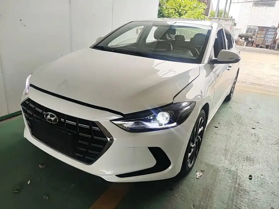 Hyundai Elantra 1.5L CVT Smart Style·Elite 2020