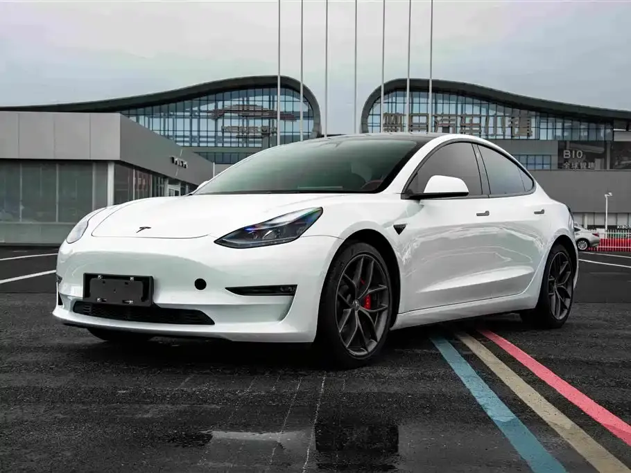 Tesla Model 3 Performance High-Performance AWD 2022