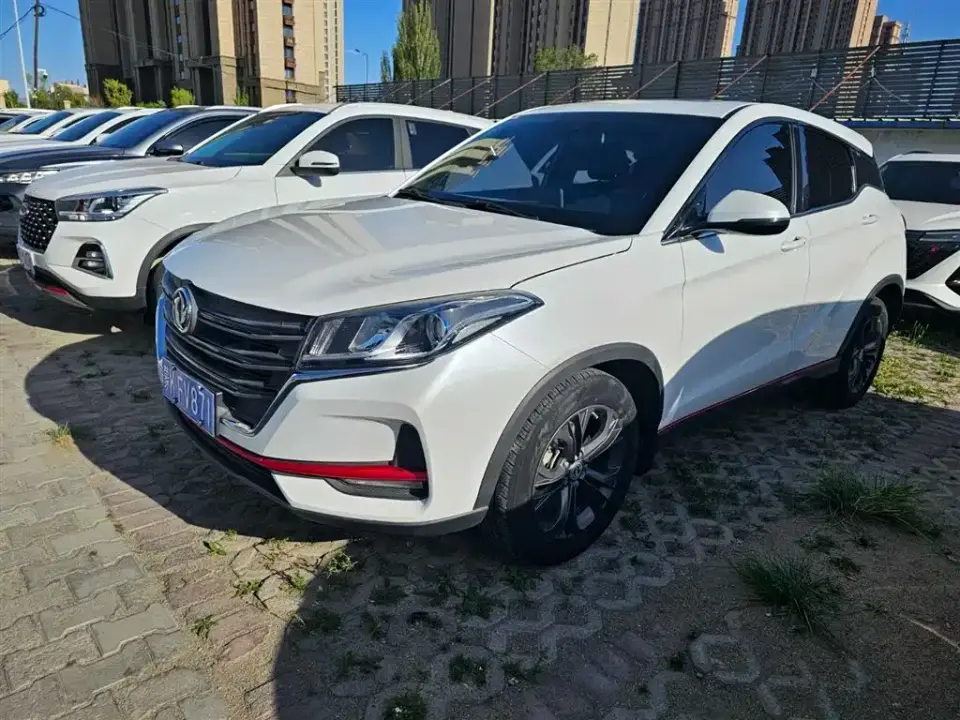 Dongfeng Fengguang Fengon 500 1.5L CVT Premium 2021