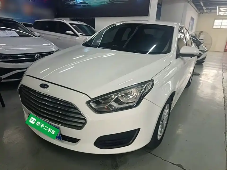 Ford Escort Facelift 1.5L Auto Premium Edition China VI 2019