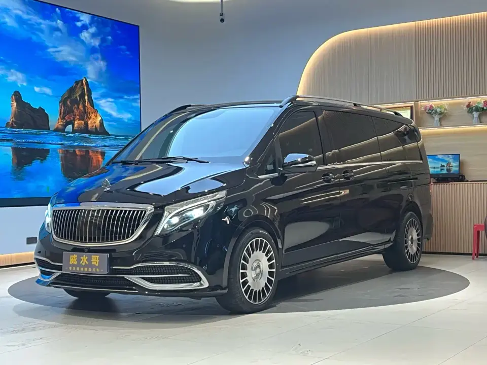 Mercedes-Benz V-Class Model V 260 L Long Wheelbase Luxury 2021