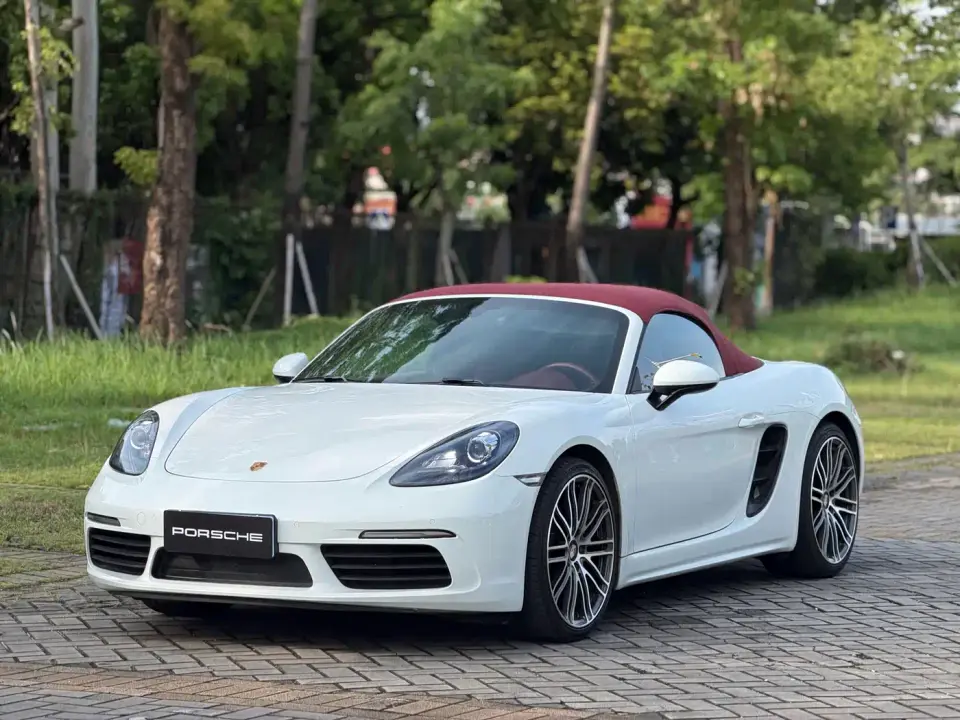 Porsche 718 Boxster 2.0T 2021
