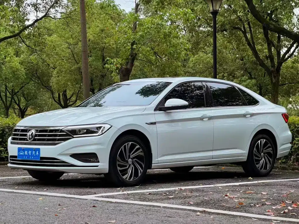 Volkswagen Sagitar 280TSI DSG Surpassing Edition 2022