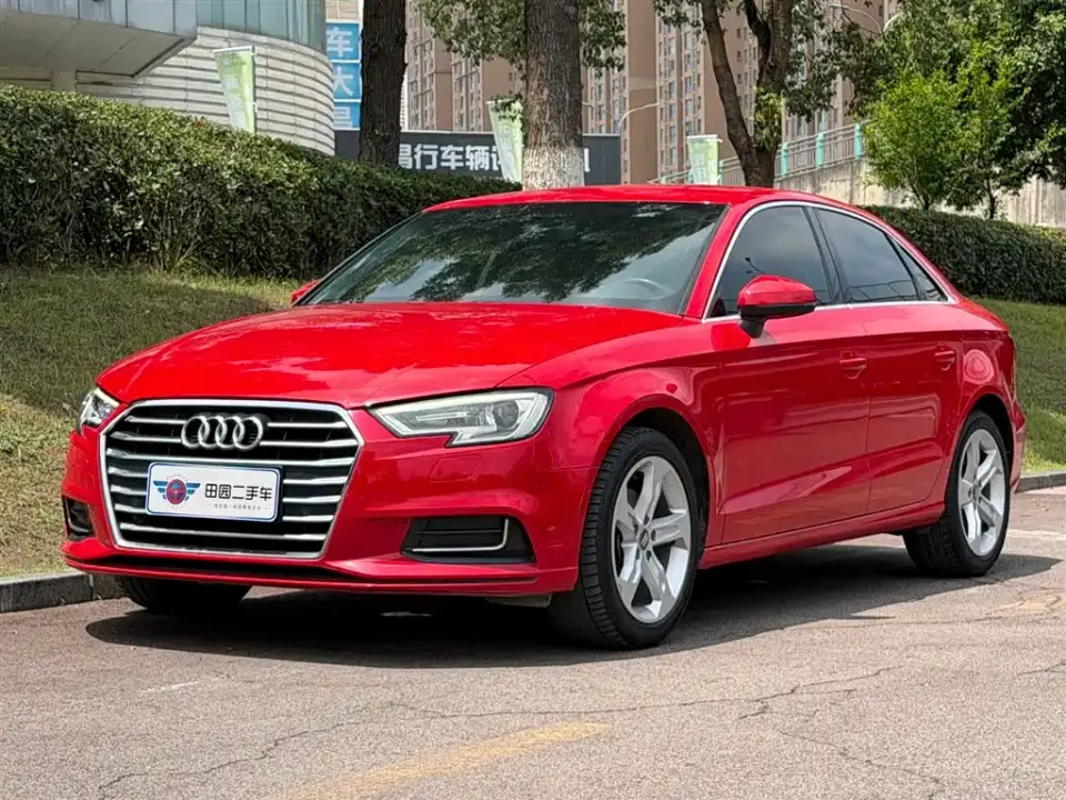 Audi A3 Limousine 35 TFSI Progressive China VI 2020