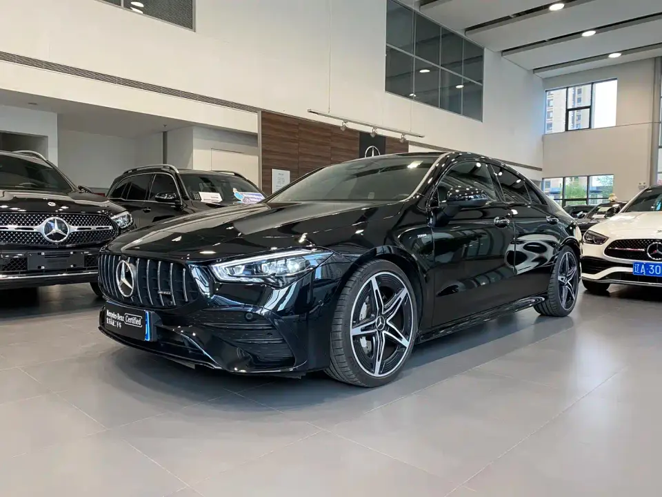 Mercedes-Benz CLA AMG AMG CLA 35 4MATIC 2025