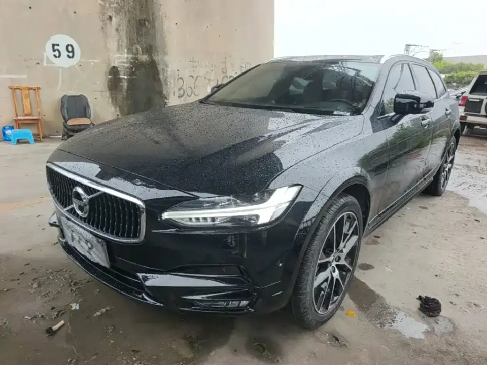 Volvo V90 Facelift Cross Country T5 AWD Inscription 2020