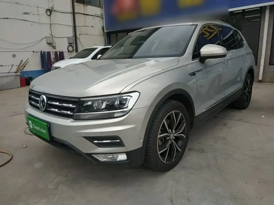 Volkswagen Tiguan L Facelift 330TSI Auto 2WD Smart Luxury China VI 2020
