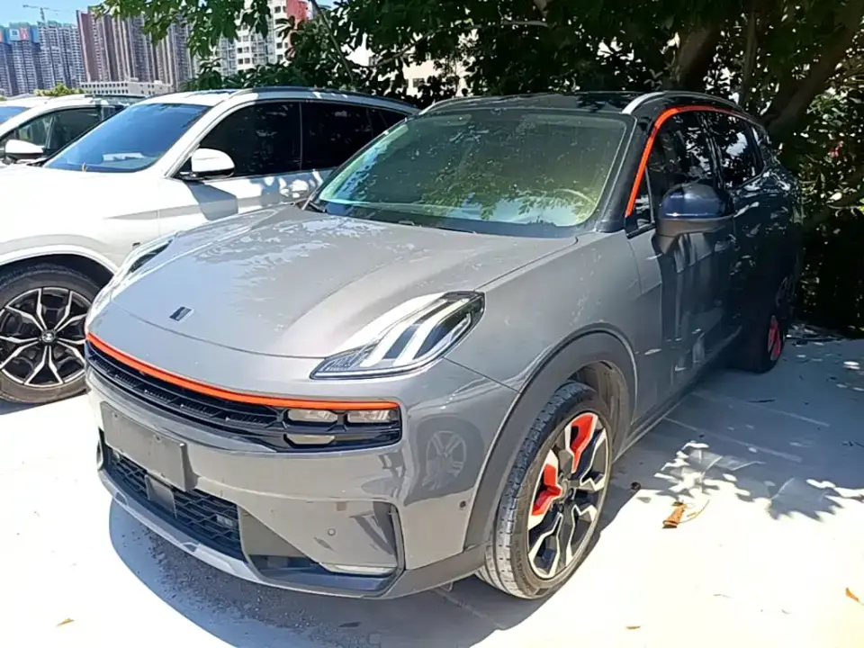 Lynk & Co 06 1.5T Halo 2021