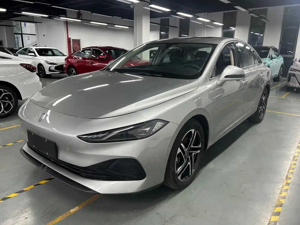 Roewe D7 DMH 125km Excellence Edition 2026