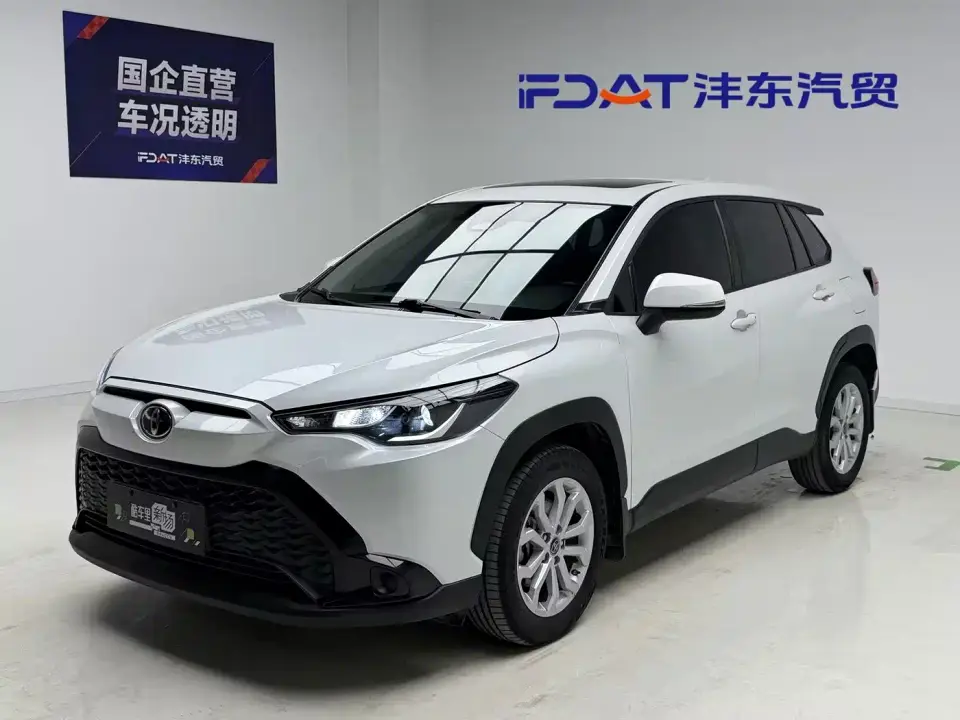 Toyota Frontlander 2.0L CVT Leading Edition 2023