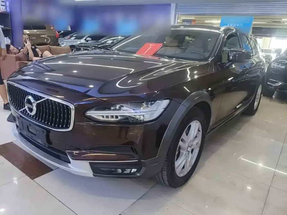 Volvo V90 Cross Country T5 AWD Smart Edition 2019
