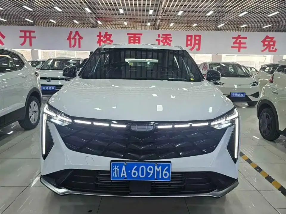 Geely Boyue 1.5TD Smart Premium Edition 2024