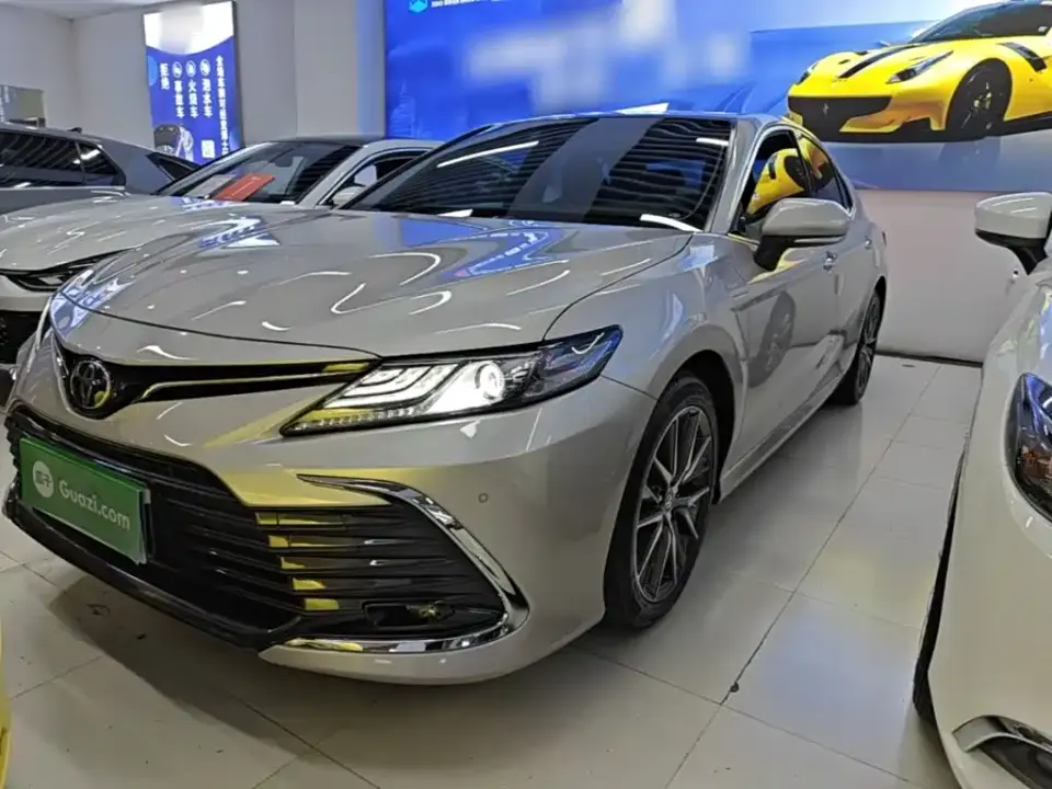 Toyota Camry 2.5G Luxury Edition 2022