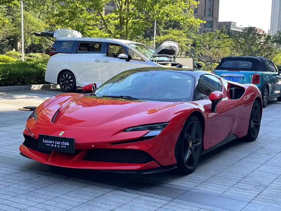 Ferrari SF90 3.9T V8 Stradale 2022