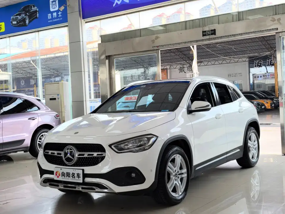 Mercedes-Benz GLA-Class Facelift GLA 180 2022