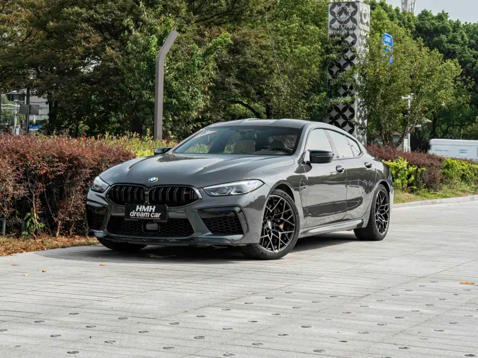 BMW M8 M8 4-Door Coupe Thunder Edition 2021