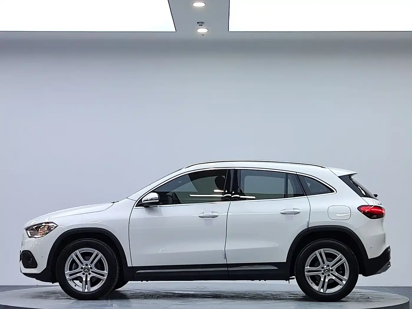Mercedes-Benz GLA-Class GLA 180 2021 — фото 5