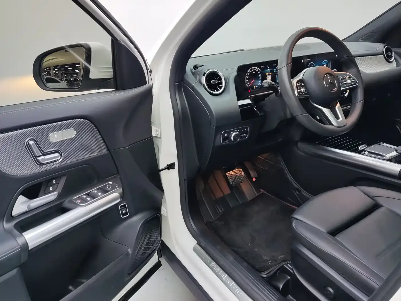 Mercedes-Benz GLA-Class GLA 180 2021 — фото 11