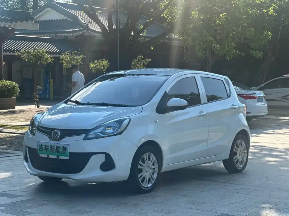 Changan Benben E-Star National Edition Xinyi LFP (31.95kWh) 2021