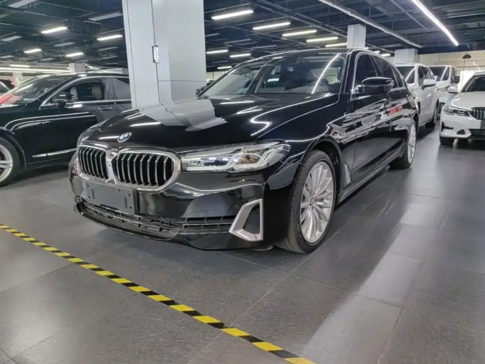 BMW 5 Series Facelift 530Li Premium Luxury Package 2021