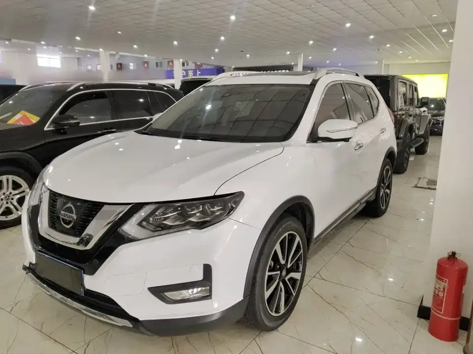 Nissan X-Trail 2.5L CVT Smart Connect Ultimate Edition 4WD 2020