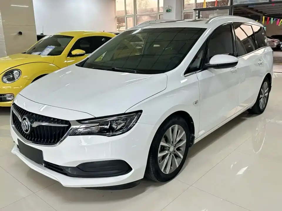 Buick GL6 323T Mild Hybrid Connected Luxury 2022