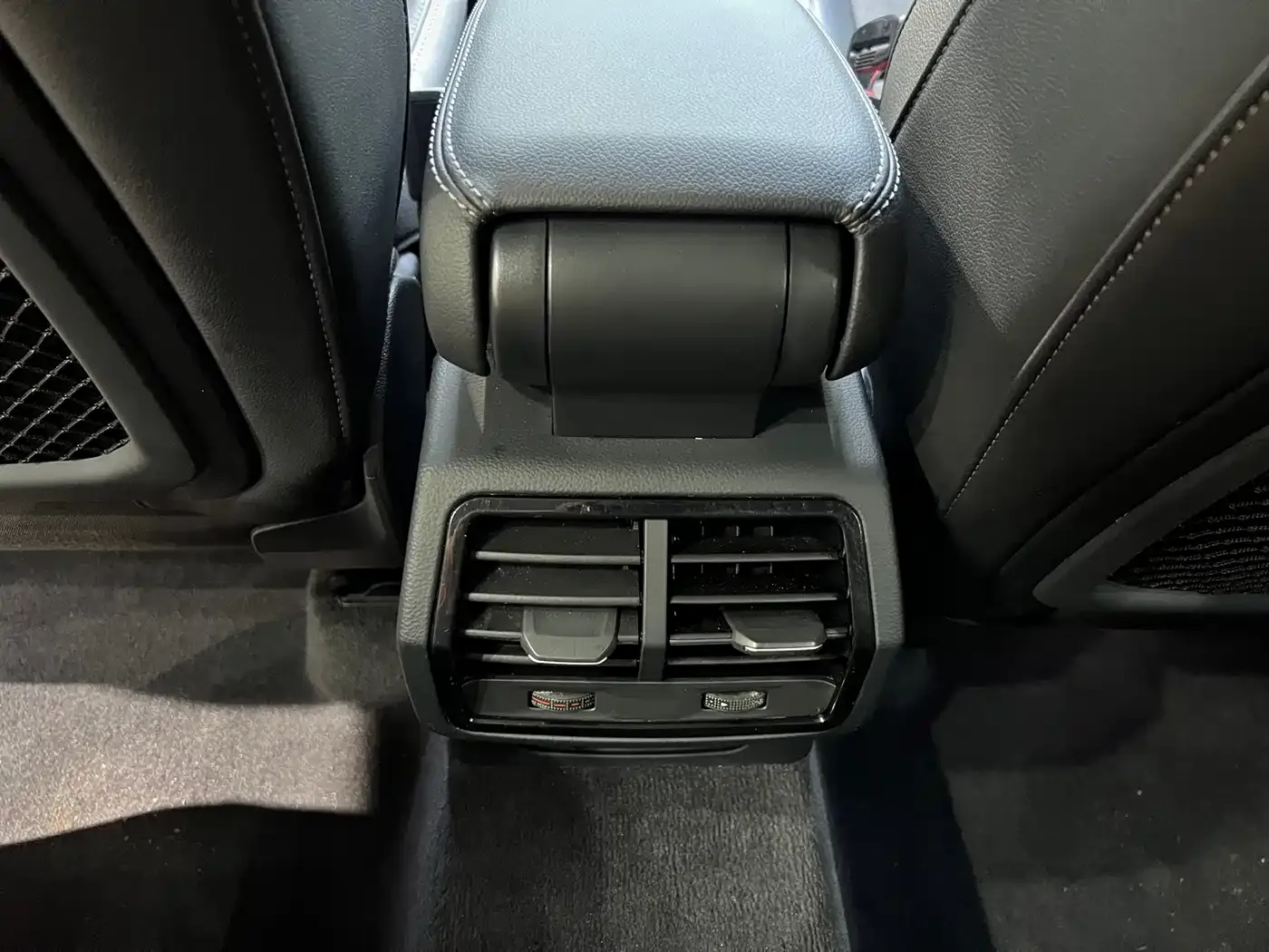 Audi Q3 35 TFSI Fashion Dynamic (1.4T) 2023 — фото 14