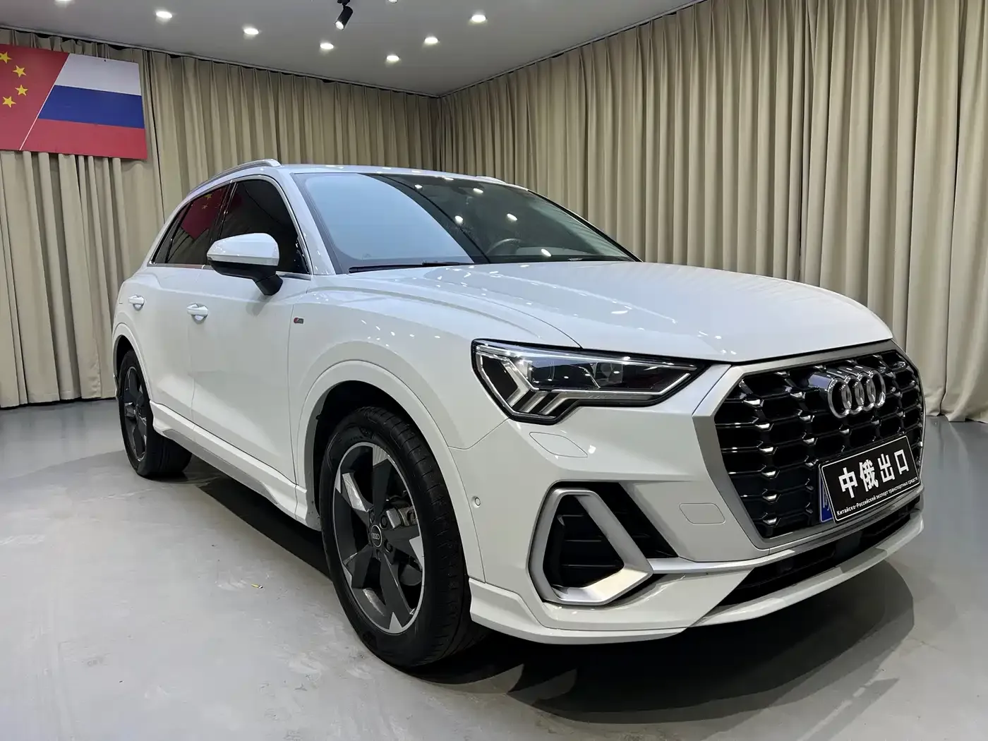 Audi Q3 35 TFSI Fashion Dynamic (1.4T) 2023 — фото 3